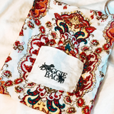 مكافآت الكلاب في حقيبة بوهو أنيقة