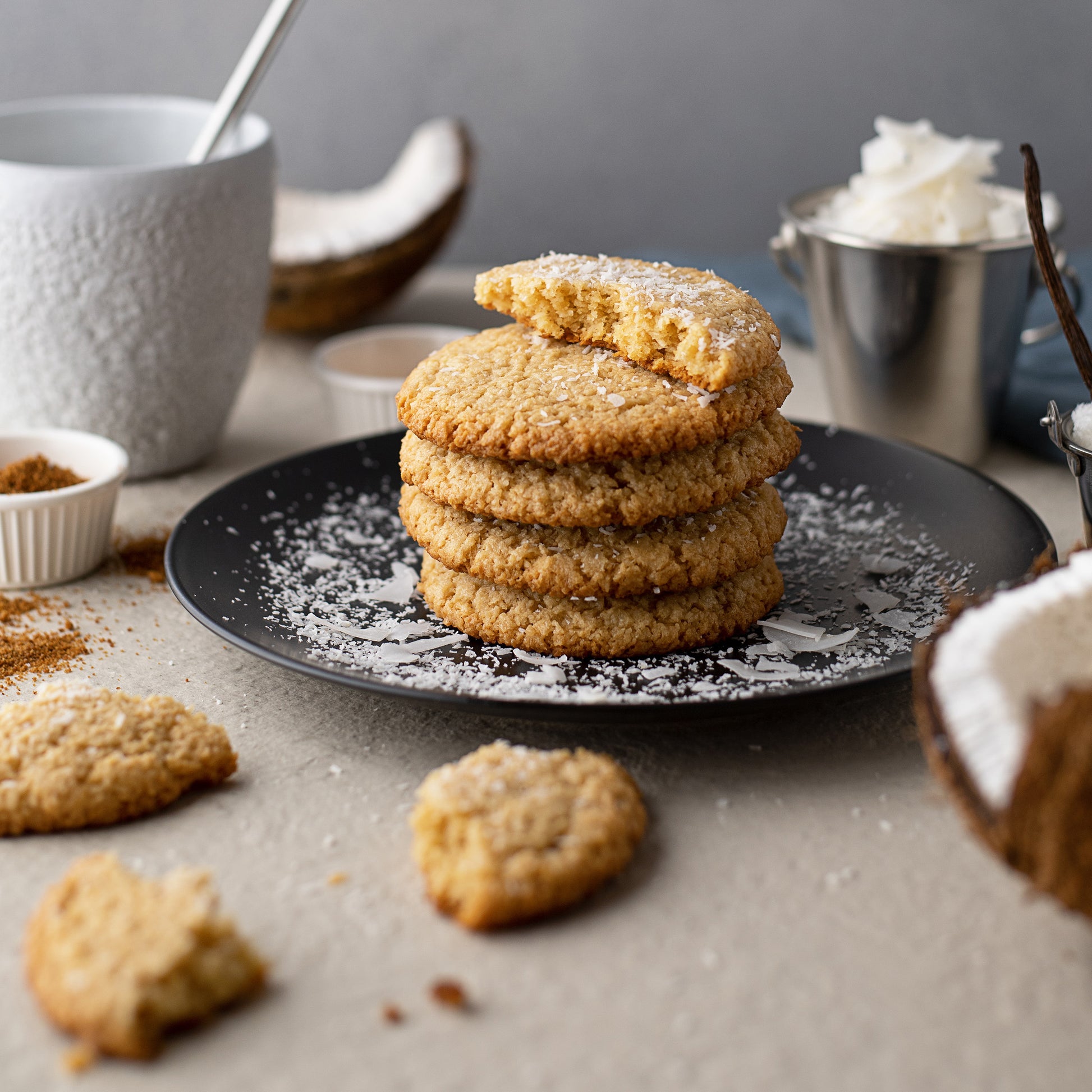 Be Good Today Chewy Coconut Cookies pack of 6 made with coconut, oat flour, raw honey, coconut sugar and olive oil