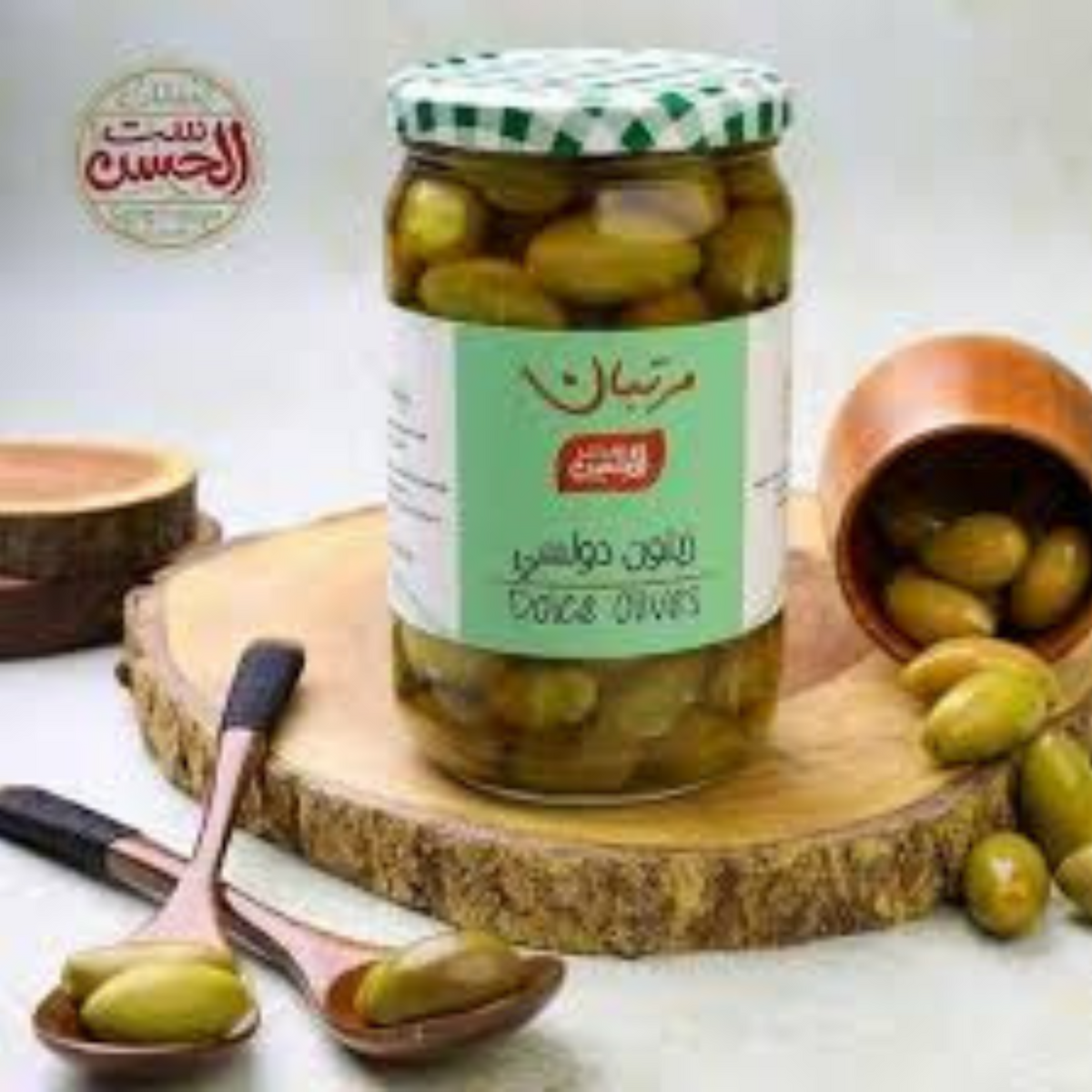  Jar of Seedless Green Dolce Olives in brine by BOSTAN SETELHOSN, a heart-healthy Egyptian snack.