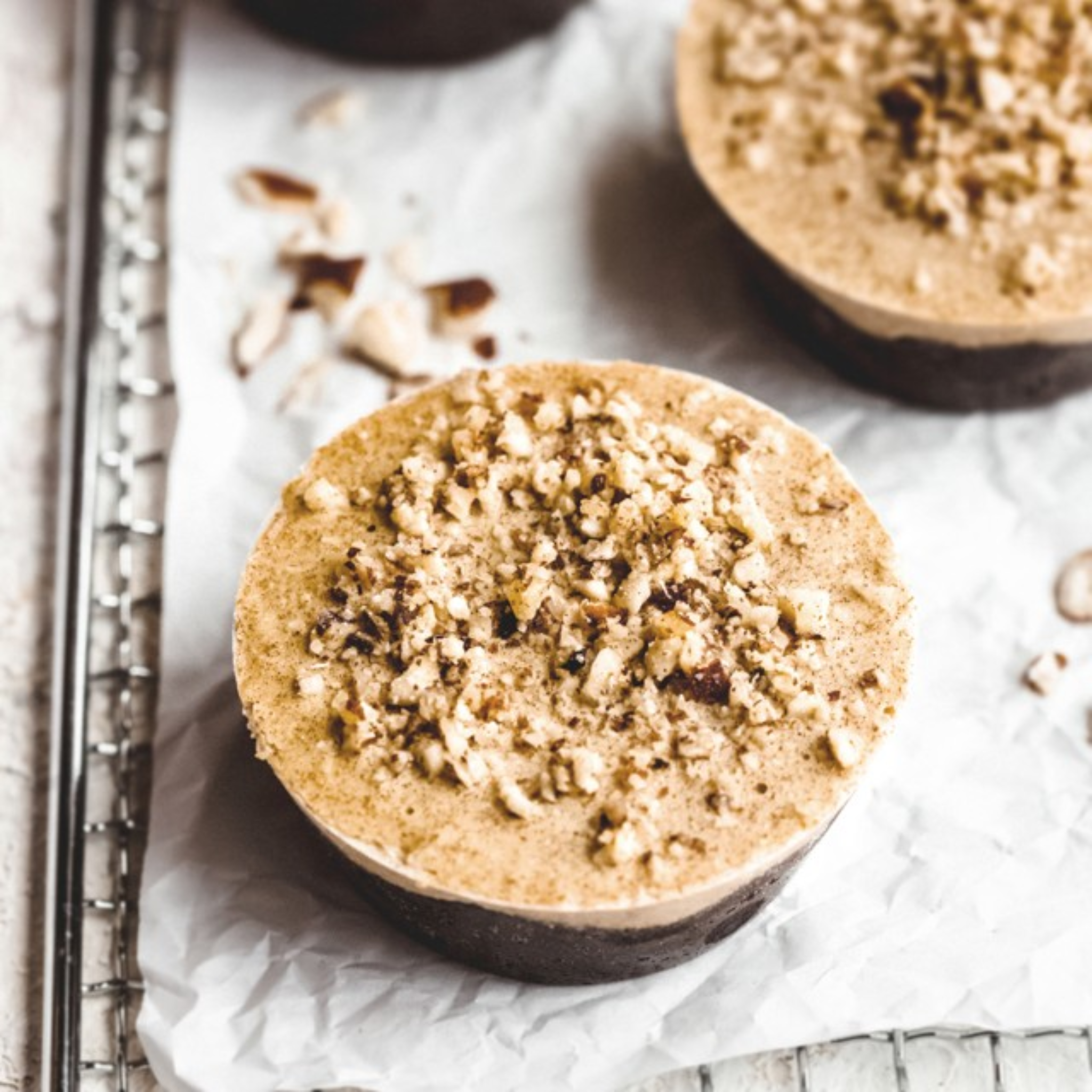 kaju raw cake – no-bake vegan dessert slice made with nuts and dates, gluten-free and naturally sweetened, made in egypt.