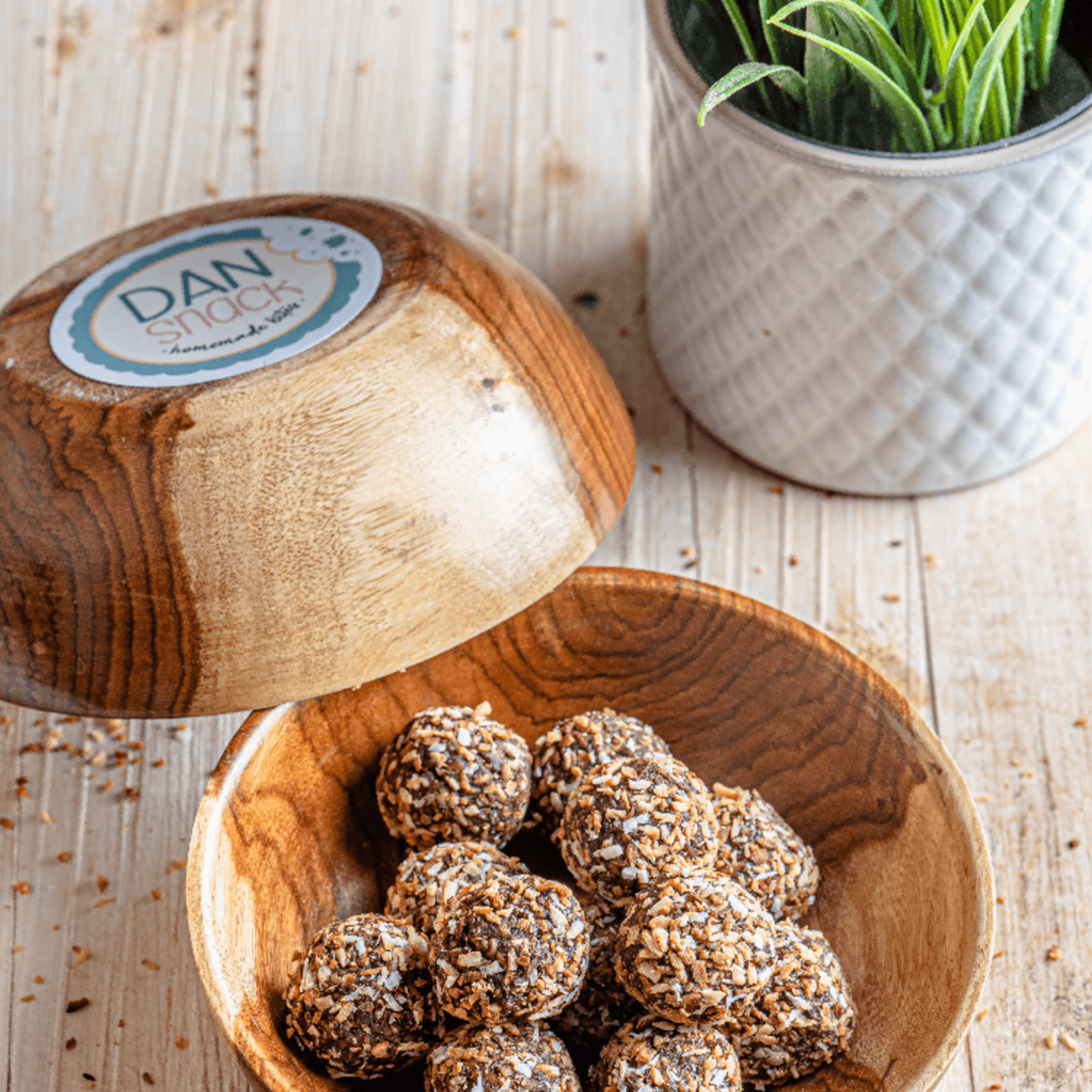 DANSnack Energy Bites – Assorted flavors (OJ, date, peanut, almond chia) made with natural ingredients in Egypt, 90g pack